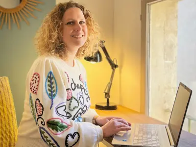 Une cliente de Florence Billard, Emilie Henry (experte réseaux sociaux), donne son avis sur ses prestations de rédaction web SEO